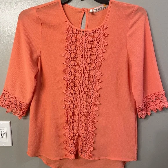 Women’s 3/4 sleeve peach blouse - Picture 1 of 4
